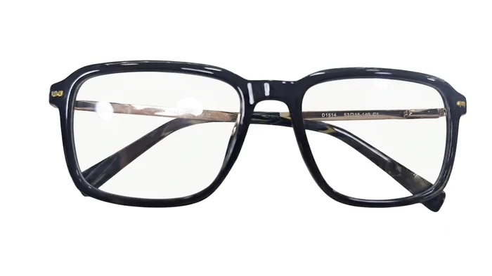 Montura Sin marca visible Cuadrada — negra con dorado para mujer